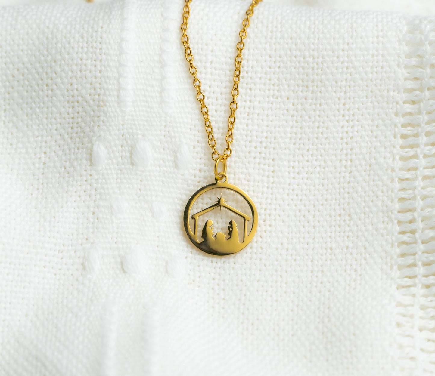 Golden Bethlehem star Nativity Scene Pendant Necklace