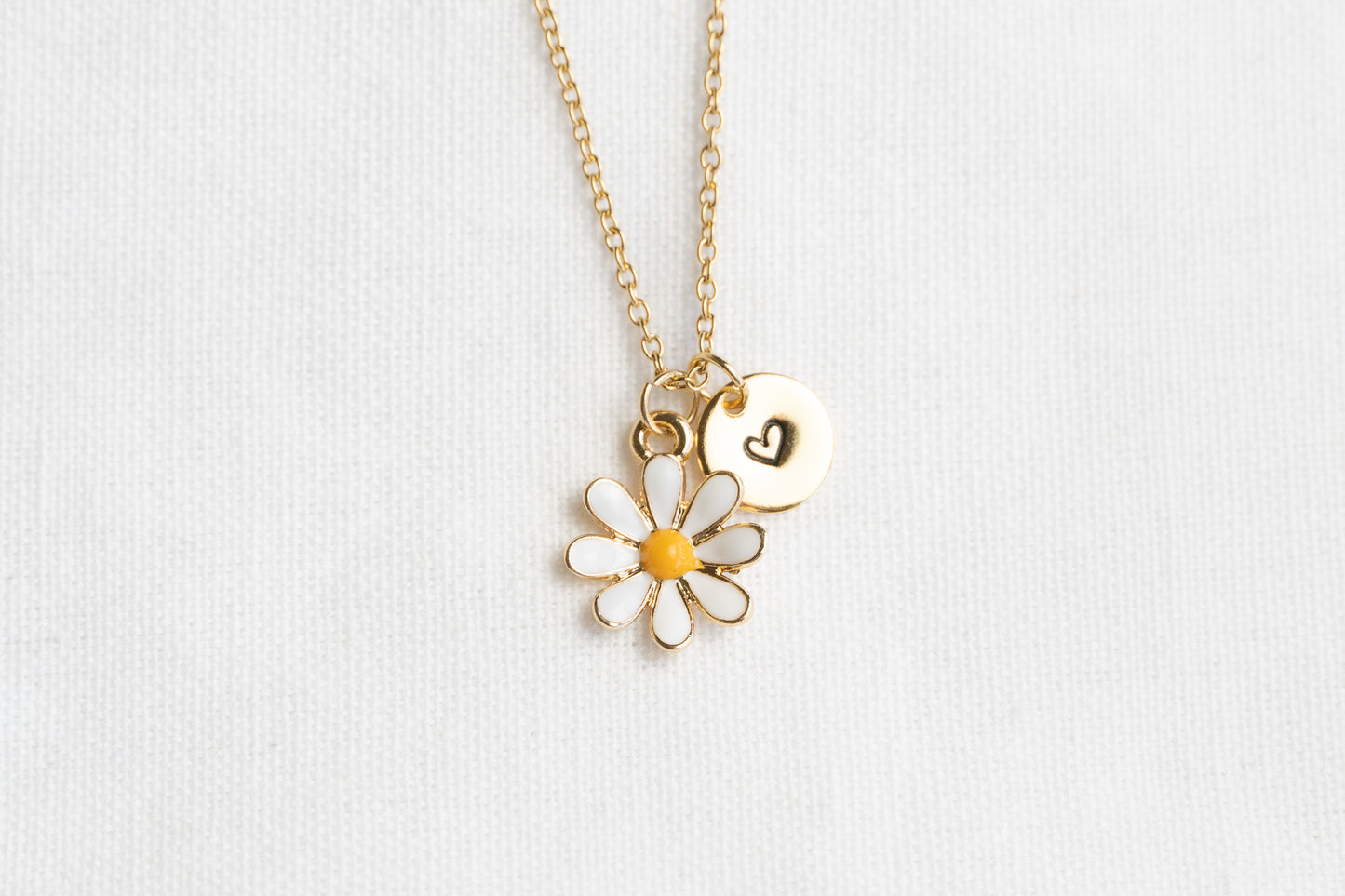 White Daisy Flower Necklace