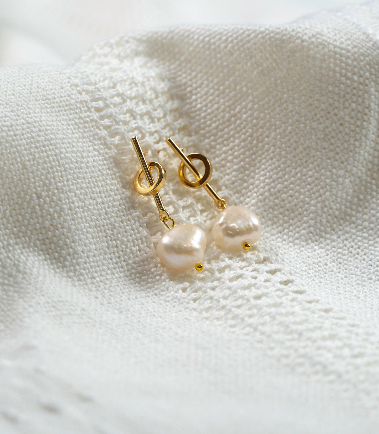 Stick Pearl Stud Earrings