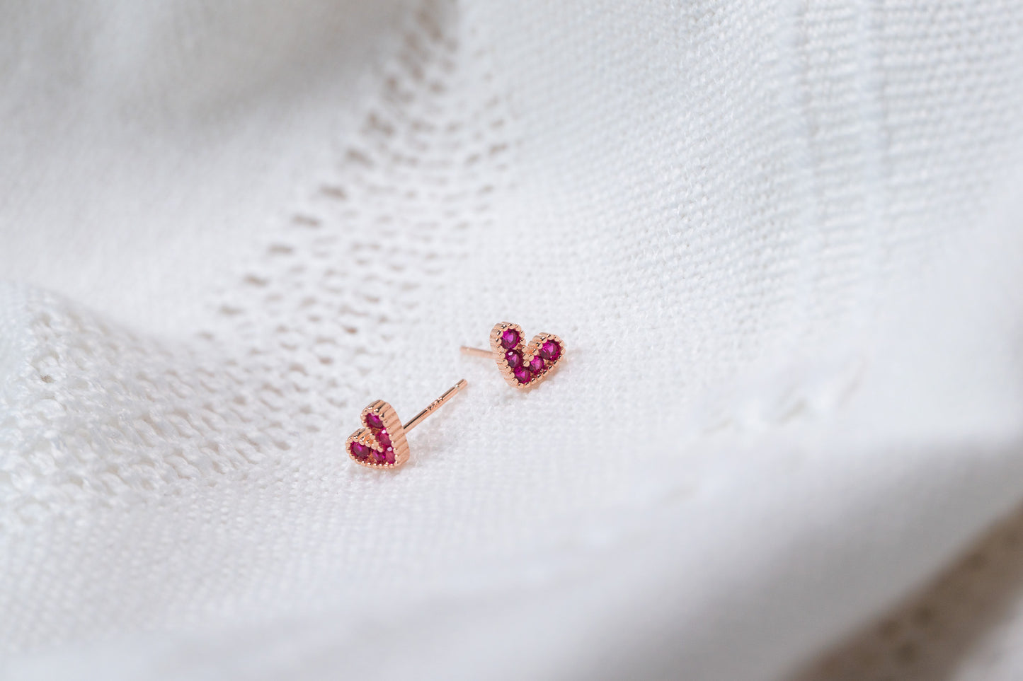 Tiny Cubic Zircon Pink Heart Stud