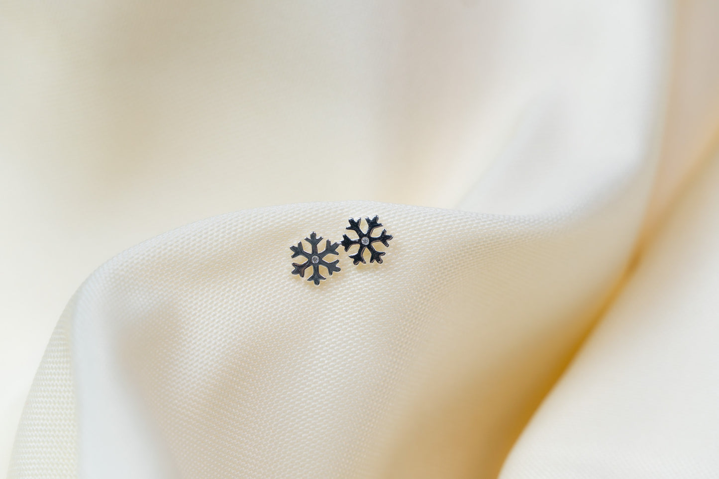 Tiny Dainty Snowflake Stud