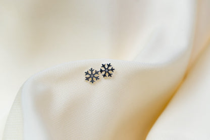 Tiny Dainty Snowflake Stud