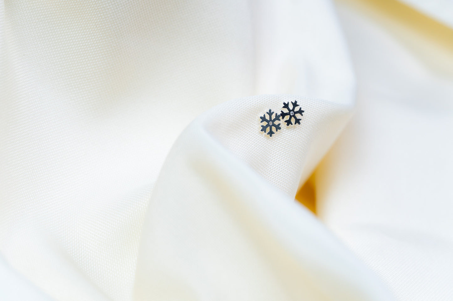 Tiny Dainty Snowflake Stud