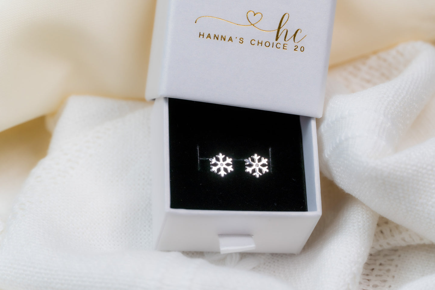 Tiny Dainty Snowflake Stud