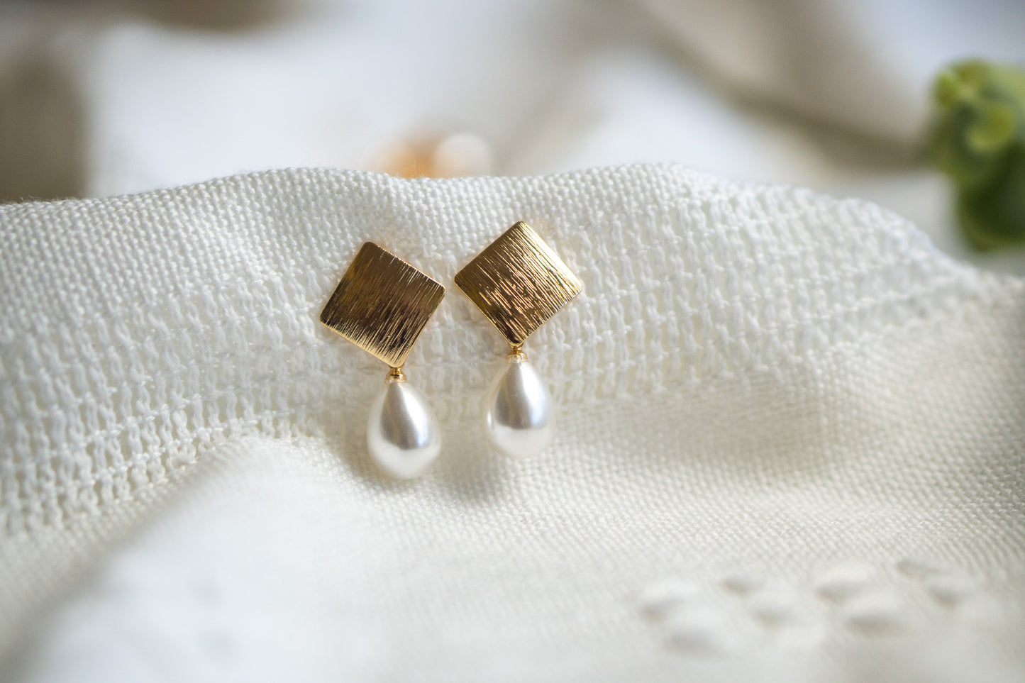 Gold Rhombus Pearl Drop Earrings