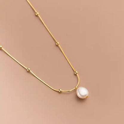 Irregular Natural Freshwater Pearl Necklace