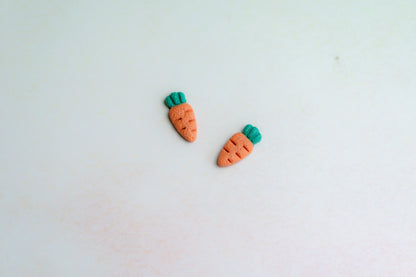 Cute Carrot Stud