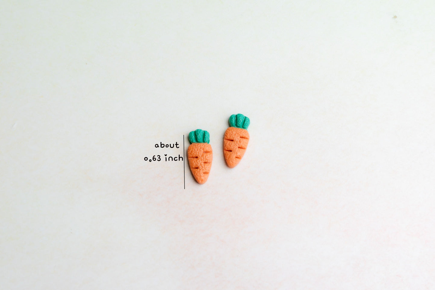 Cute Carrot Stud