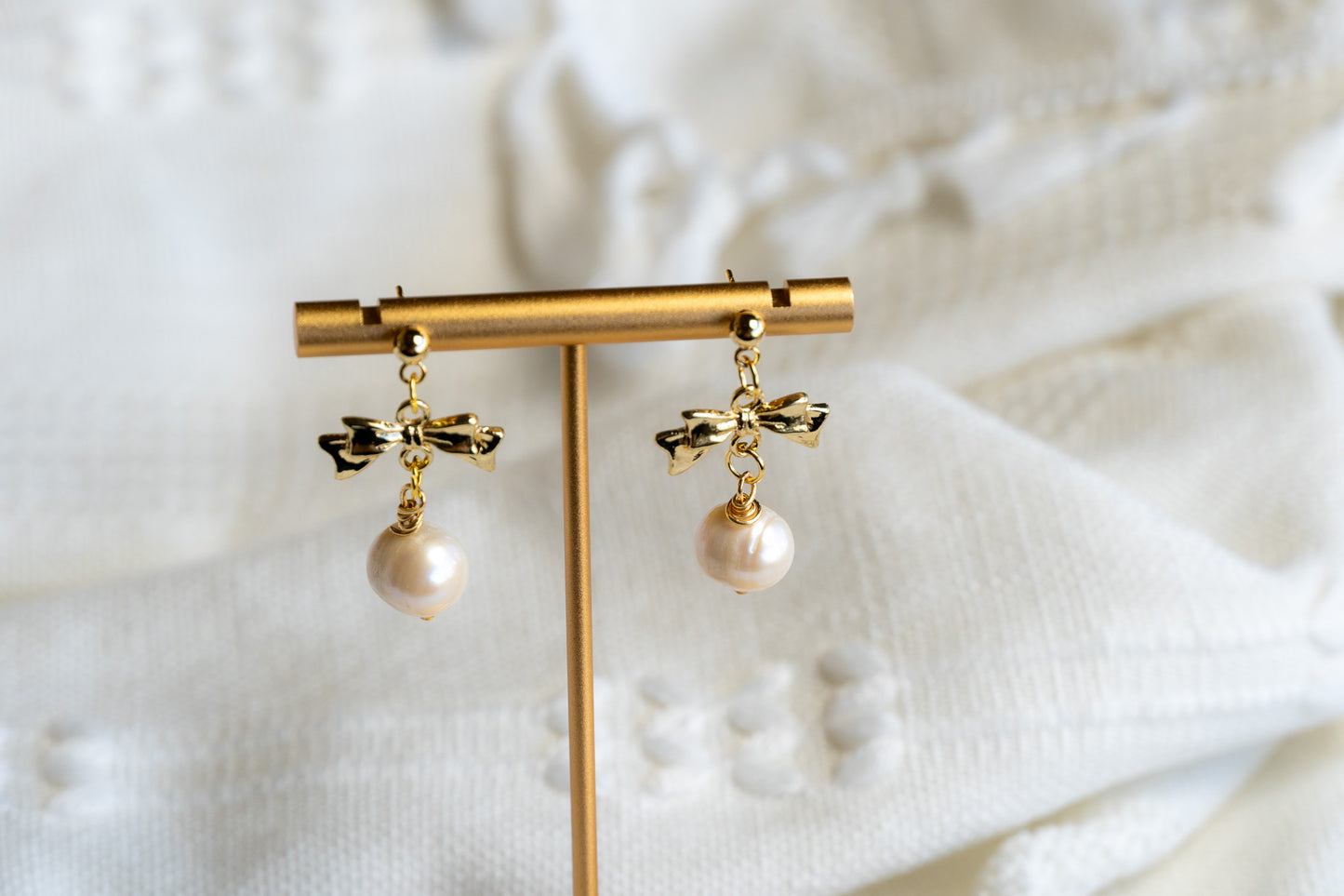 Pearl Drop Bowknot Earrings