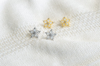 Snowflake Stud in Sterling Silver or Gold