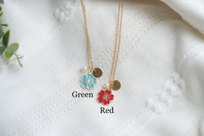 Flower Charm with Pearl Necklace