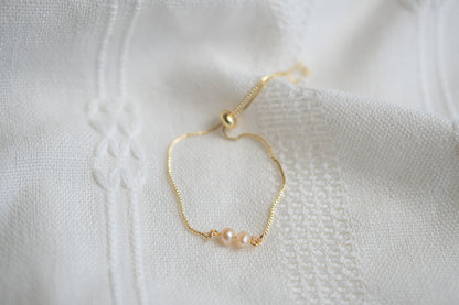 Natural Freshwater Dainty Peach Pearl Bracelet,