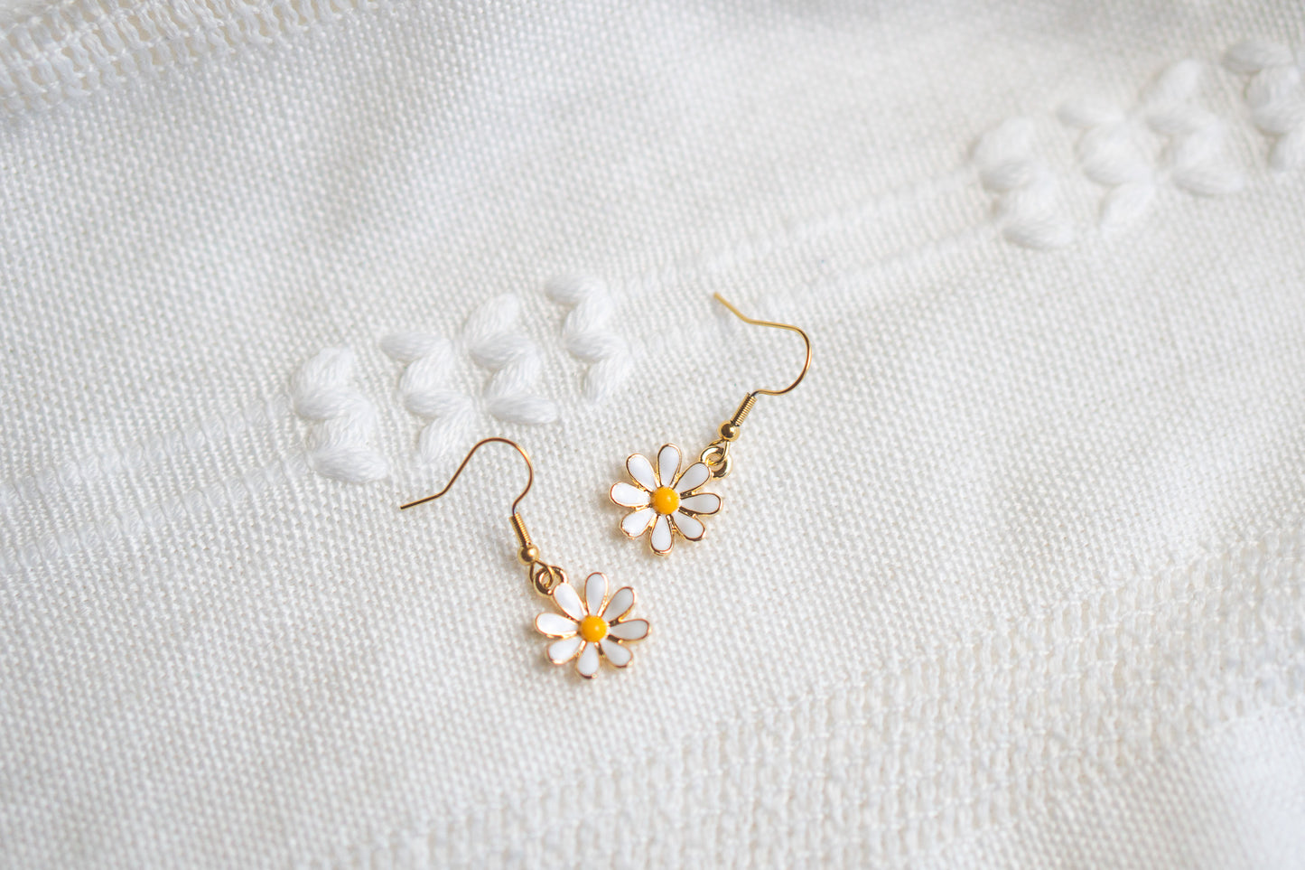 Sunflower Daisy Flower Earrings