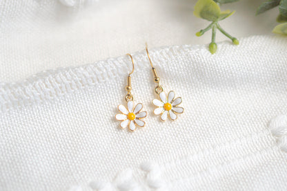 Sunflower Daisy Flower Earrings