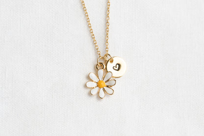 White Daisy Flower Necklace