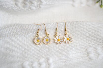 Sunflower Daisy Flower Earrings