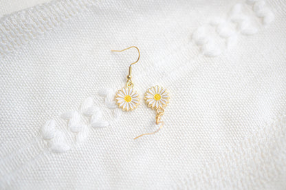 Sunflower Daisy Flower Earrings