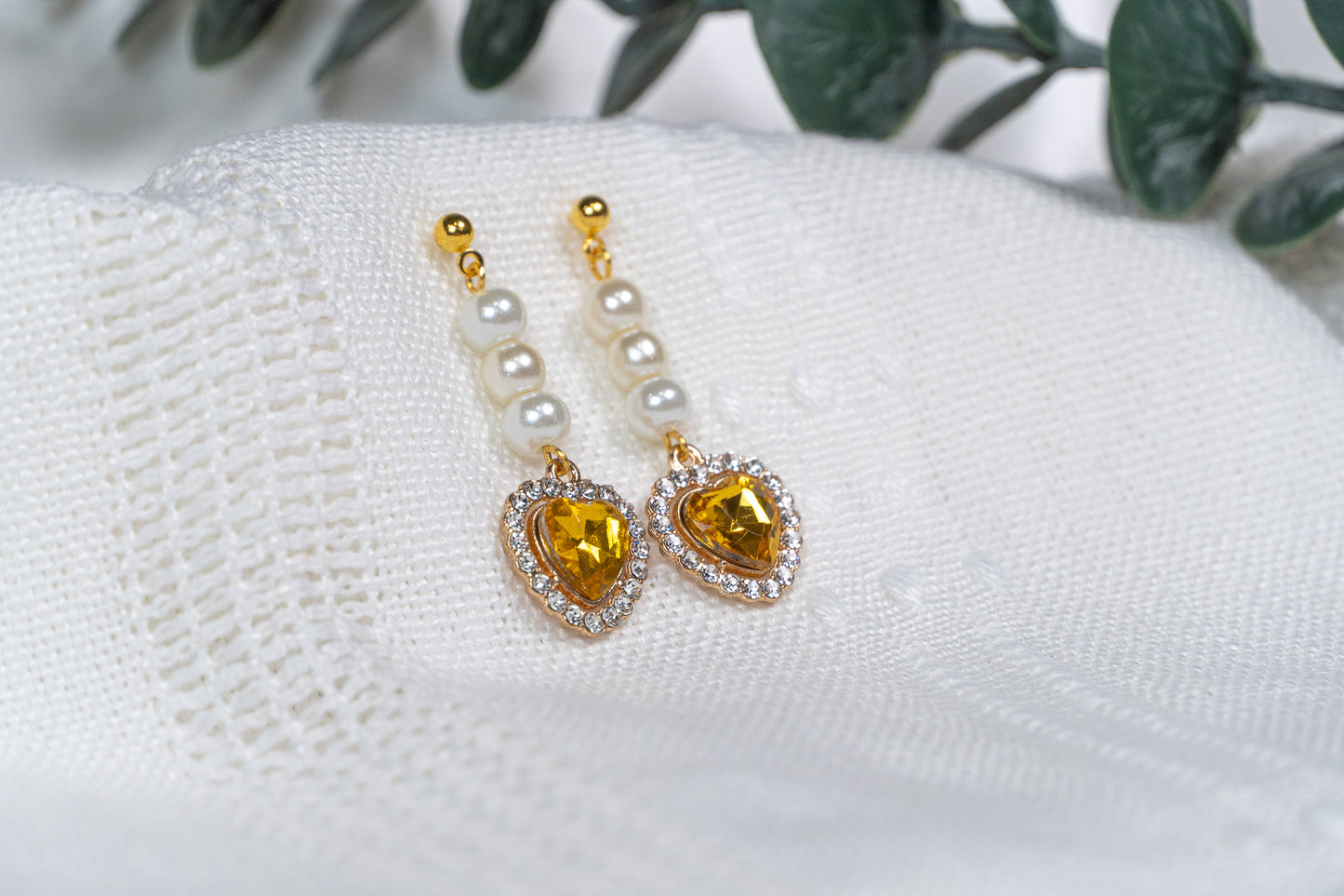 Yellow Heart Pearl Stud